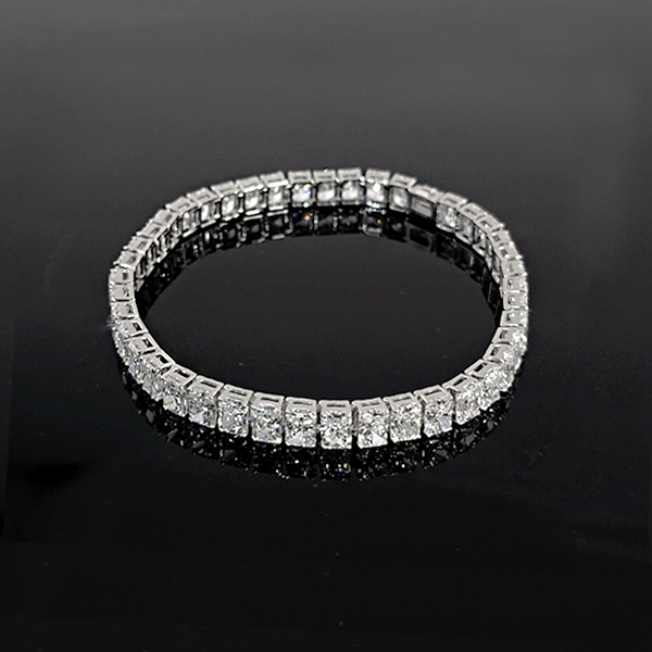 實驗室鑽石雷帝恩21克拉手鍊(一粒50分) 