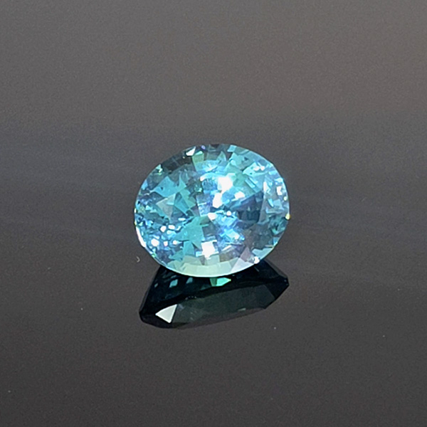 實驗室綠色碧璽7克拉 